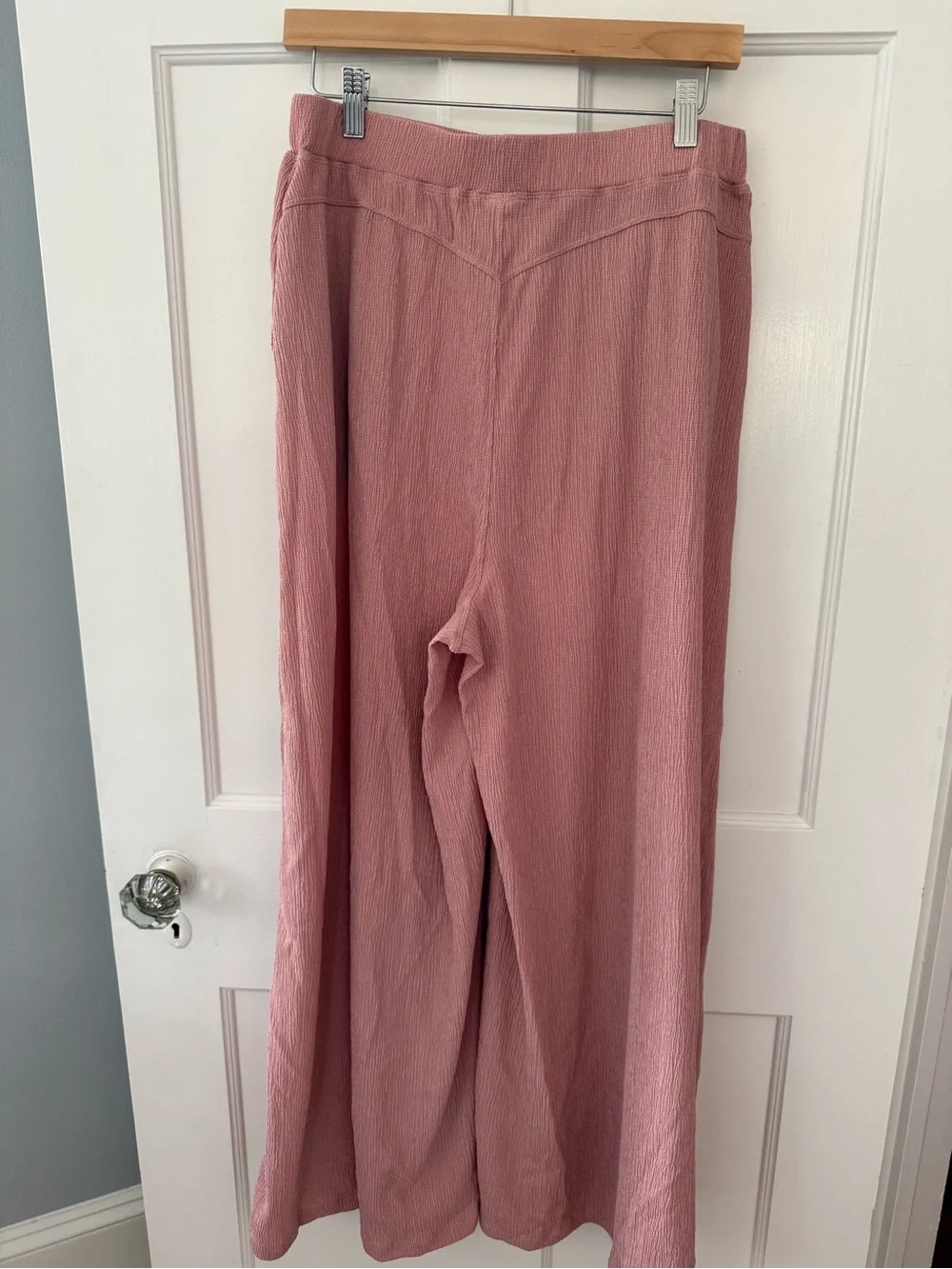 Halara High Waisted Pocket Wide Leg Flowy Casual Pants Bridal Pink Large L NEW - Picture 5 of 7